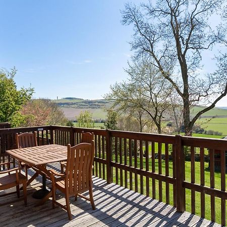 Douglas Fir Lodge With Hot Tub Cupar Exterior foto
